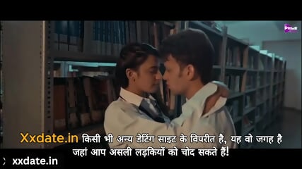 RAKESH NE CHALAI BUS ME JOYTI KI CHUT ME UGLY