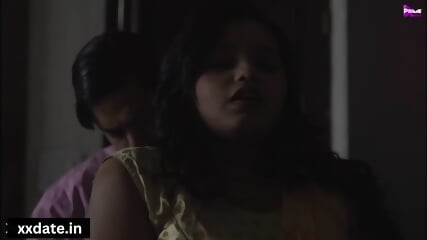 NOKAR NE MALKIN KO CHODA GHAR KOI NHI THA