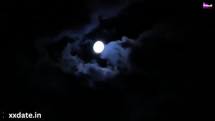 NOKAR NE MALKIN KO CHODA GHAR KOI NHI THA