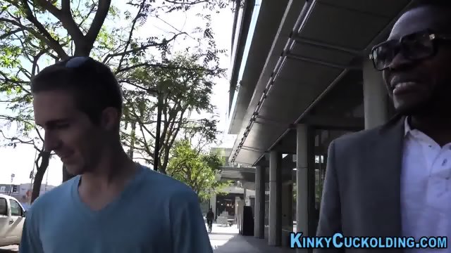 Femdomina sucks black rod