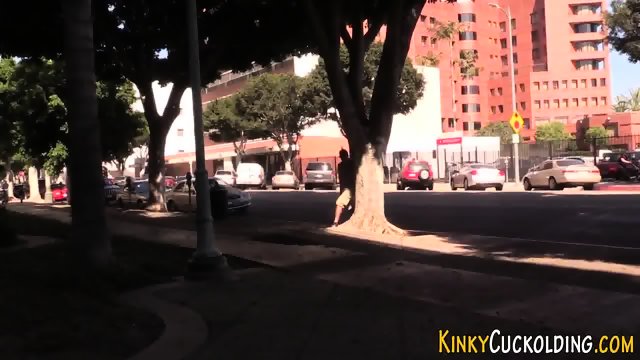 Slutty wife sucking bbc