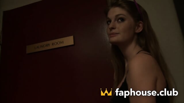 Faye Reagan Takes You On A Guided Tour Of Her Pornstar Pussy And Steamy Cunt