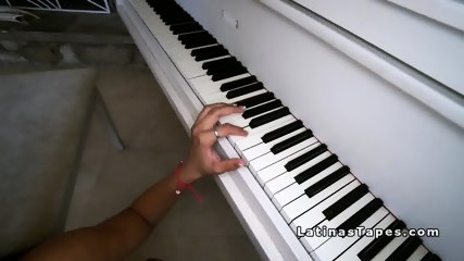 Latina Sucks Dick And Plays Piano