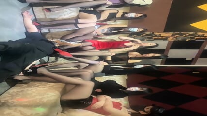 asian 8 s foot party
