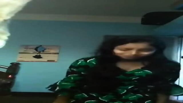Desi gf show her private part full vid - https://s.id/TwfA6