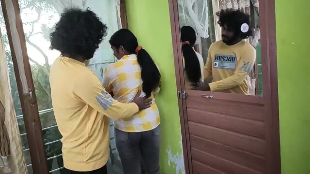 Malayali babe vaishnavy strips video 2025