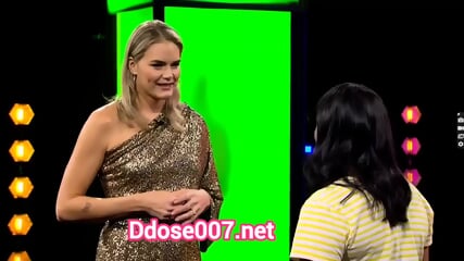 Desi girl on tv nude
