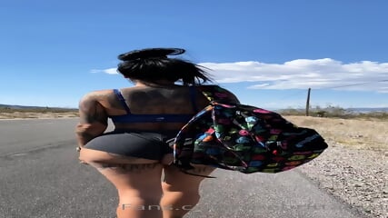 Brittanya Razavi Outdoor Fingering Pussy On Road Asking For Lift