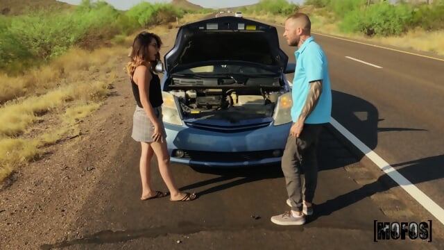 MOFOS Callie Jacobs’s Car Has Broke Down So She Paid With Her Tight  Scott Nails