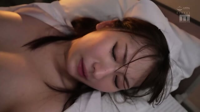 A Young Wife Nurse Who Kills Her Voice Every Night And Gets Orgasmed With Creampies [Decensored] Part