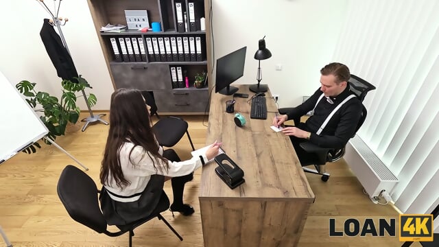 Office Gloryhole – Vixi Rafi