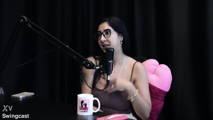 morena mostrou tudo