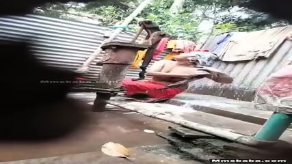 Desi bath
