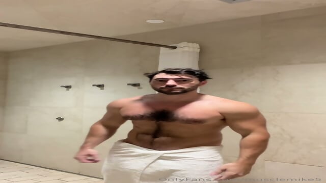 hariy muscles man hot shower part 2