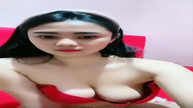Indonesian Girl_Without Underwear, Vagina is VisibleDM