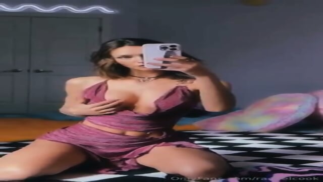 Rachel Cook Solo Selfie OnlyFans Video Leaked