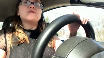 Teen bates in car