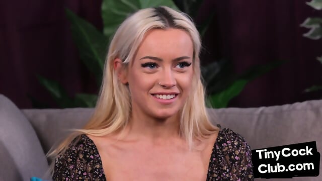 21yo cutie blonde wanking small dick