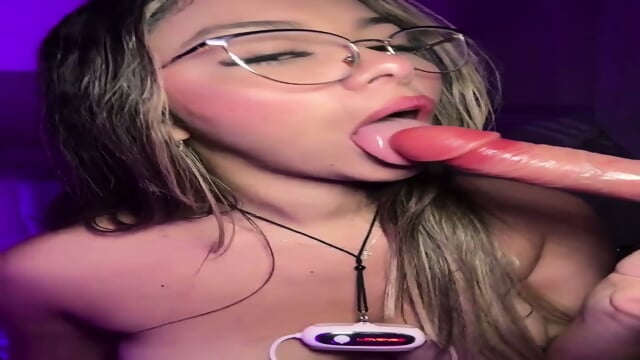tucker_sabrina