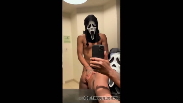 scary movie 2 - onlyfans