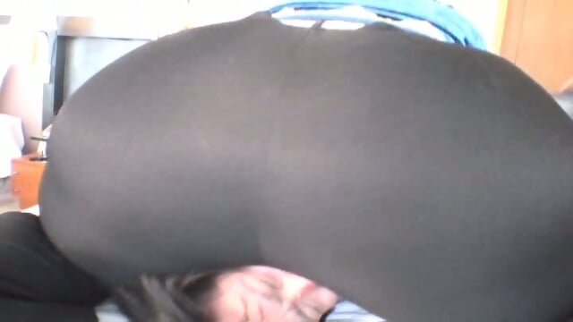 ICD-35 Japanese BBW facesitting
