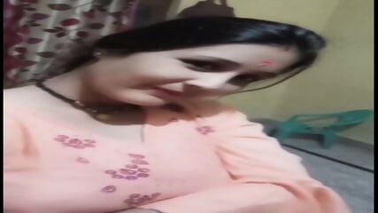 Beautiful & Hot Boudi Bhabhi Showing Her Naked Figure To Her Loverðð¥µð¥°
