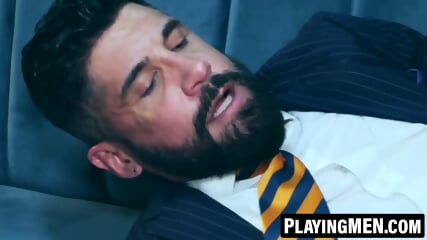 Investor Allan's sofa sex with Justin Jett's hot ass