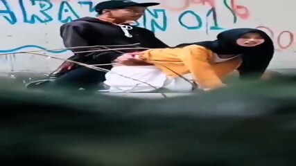 Hijab Girl ð§ð» Fuck Her Boyfriend ð£ï¸ On Road