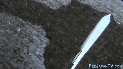 piss, pissing, peeing, outdoor