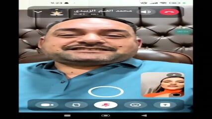 فضيحة محمد القيم الزبيدي موظف حكومي في وزارة الدفاع العراقية بعقوبة ديالي يمارس الجنس على المباشر في مكتبه