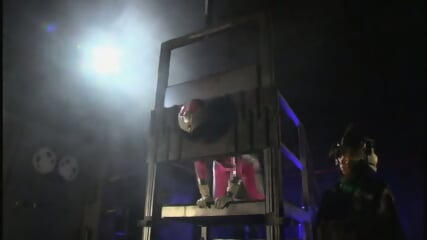 Cosplay Pink Sentai Loses Her Head 2