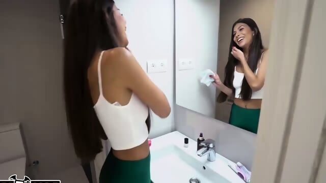 cash helped me fuck her