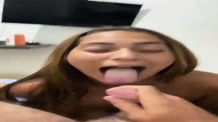 Namorada Mamando E Tomando Leitinho
