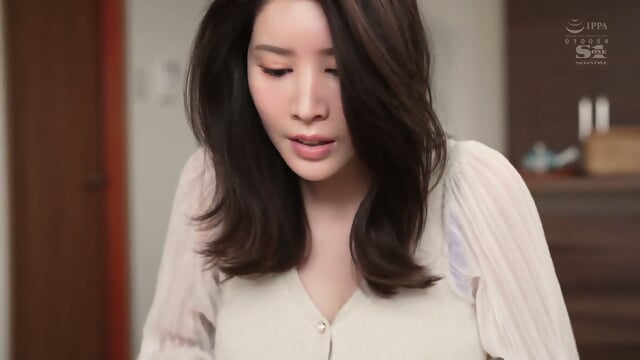 SEKRETARIS KESAYANGAN BOS