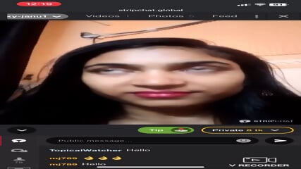 Sexy-janu1 face show