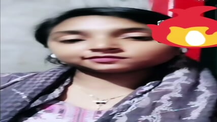 Chubby Desi Village Girl Showing ð¤©ð¥µRubbing Her Pussyð¥