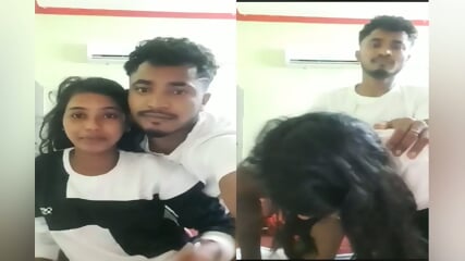 ð¯ð¥Real Indian Cousin Brother Sister Fucking in Home But Suddenly Someone Came and They Quick Wear Clothesð±ð¥µ