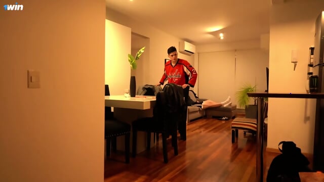 Macho gasps on GIANT COCK after saying him about her messy fantasies