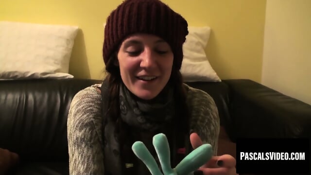 Teen Samantha’s fingering and hardcore plowing by Pascal