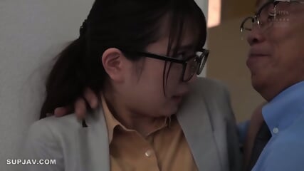 A New Office Lady Who Has Just Tokyo Is Soon Violently . Suzu.part 1_1.