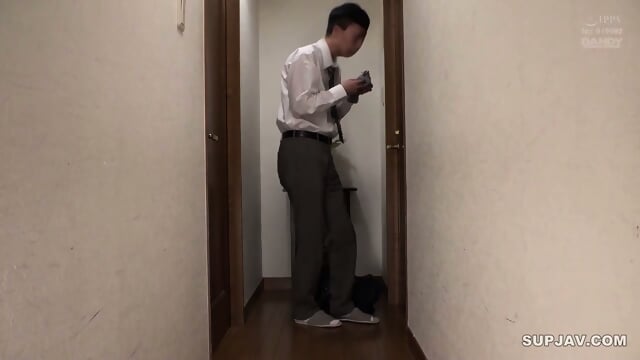 Petite Teen Loves Getting Her Pussy Licked