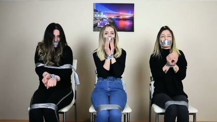 Trio Chairtied
