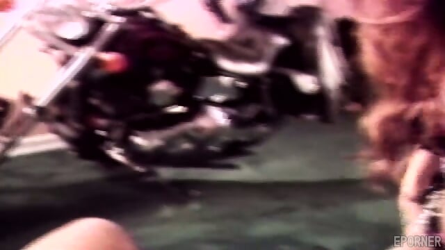 69793 Freaky Biker Sluts 5 - Screenshot 4 of 15 - Big Ass