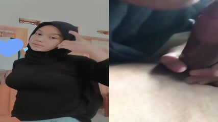 Hijab Hitam Ketat Doyan Nyepong