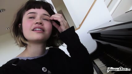 quick Yhivi To Have Sex With James Deen  roommate