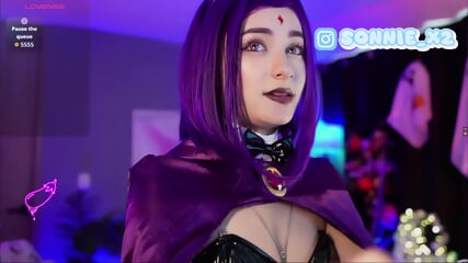 Hot Latina 87h98t7j6eyt4j3y1ru321ui31loi