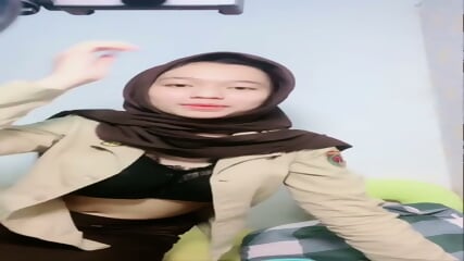 Pelajar abg pramuka pamer tetek bogel