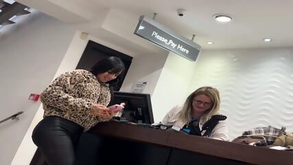 dickflash encoxada grope cum