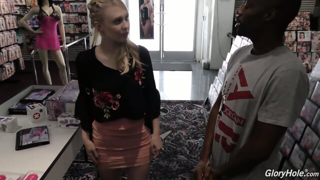 Lily Rader – Gloryhole Slut Sucks Off Big Black Dick