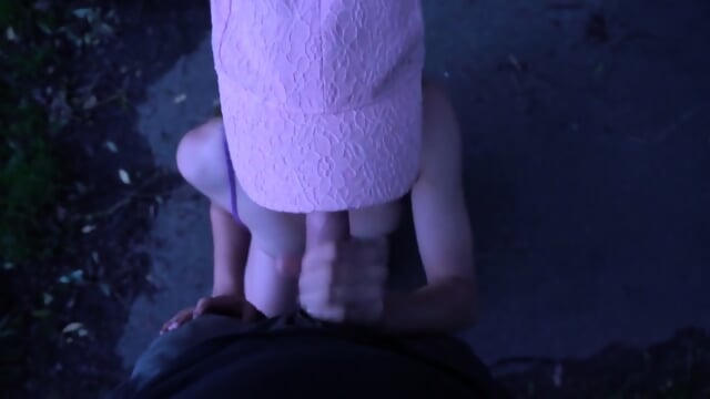 TEEN OUTDOR ROUGH SEX